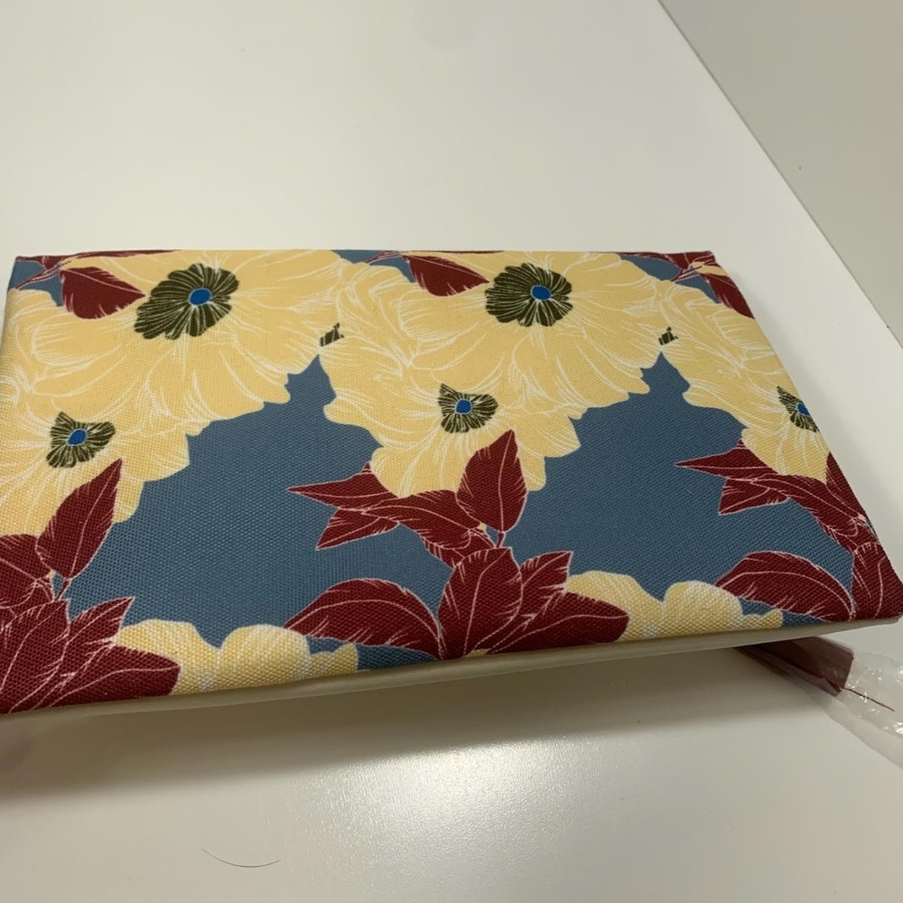 Rachel Pally Clutch, reversible, canvas print/ivory, NWOT